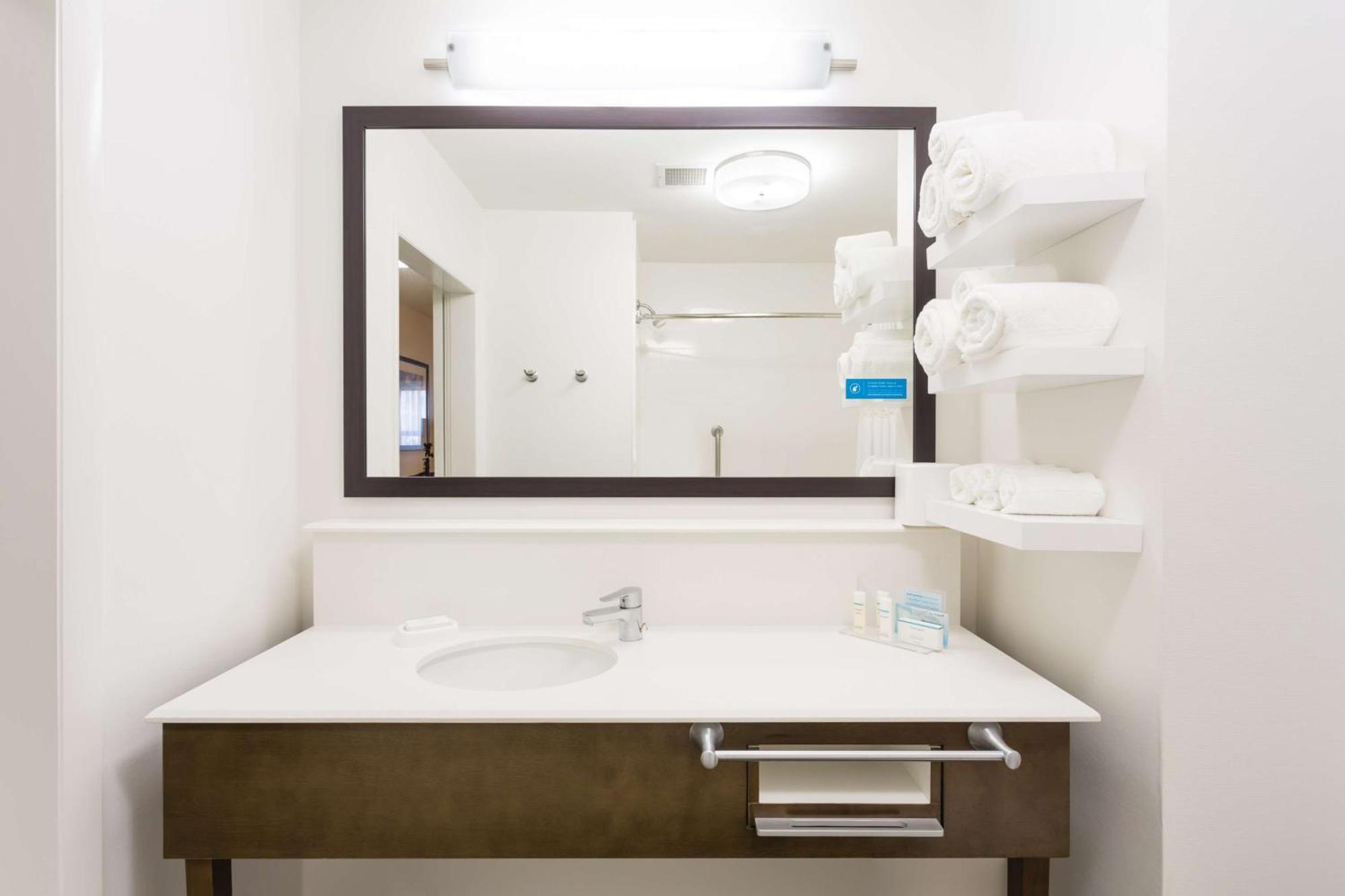 Hampton Mini-hôtel 3*